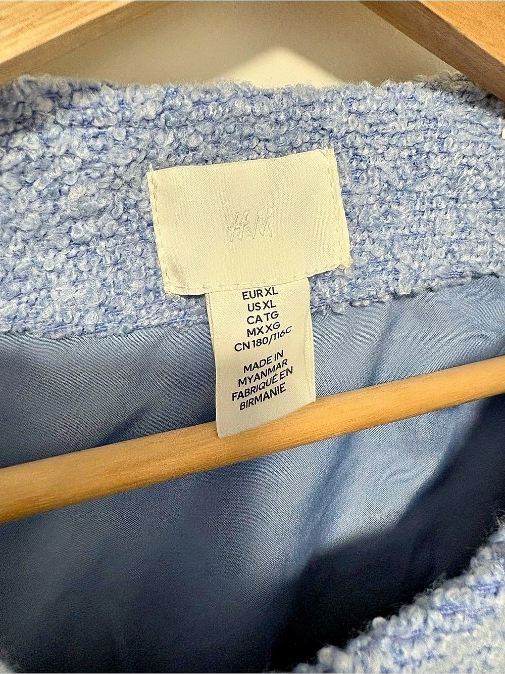 H&M Boucle Jacket in Blue Size XL Like New - Picture 3 of 7